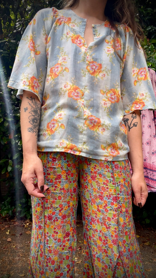 60s Pansies Top