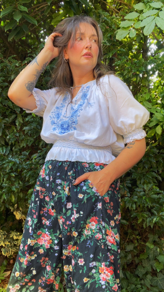 Folklore Top