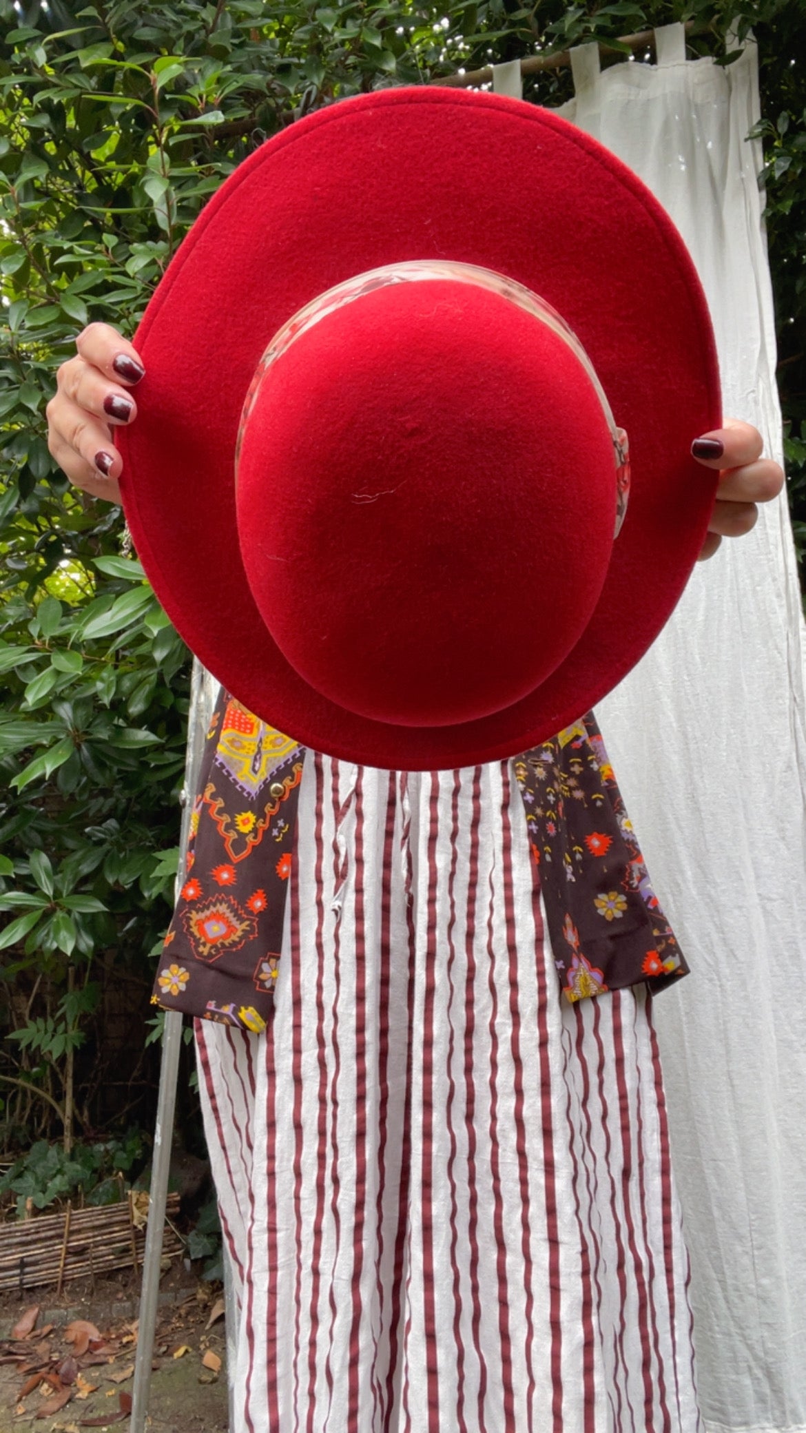 Red Wool Bowl Hat