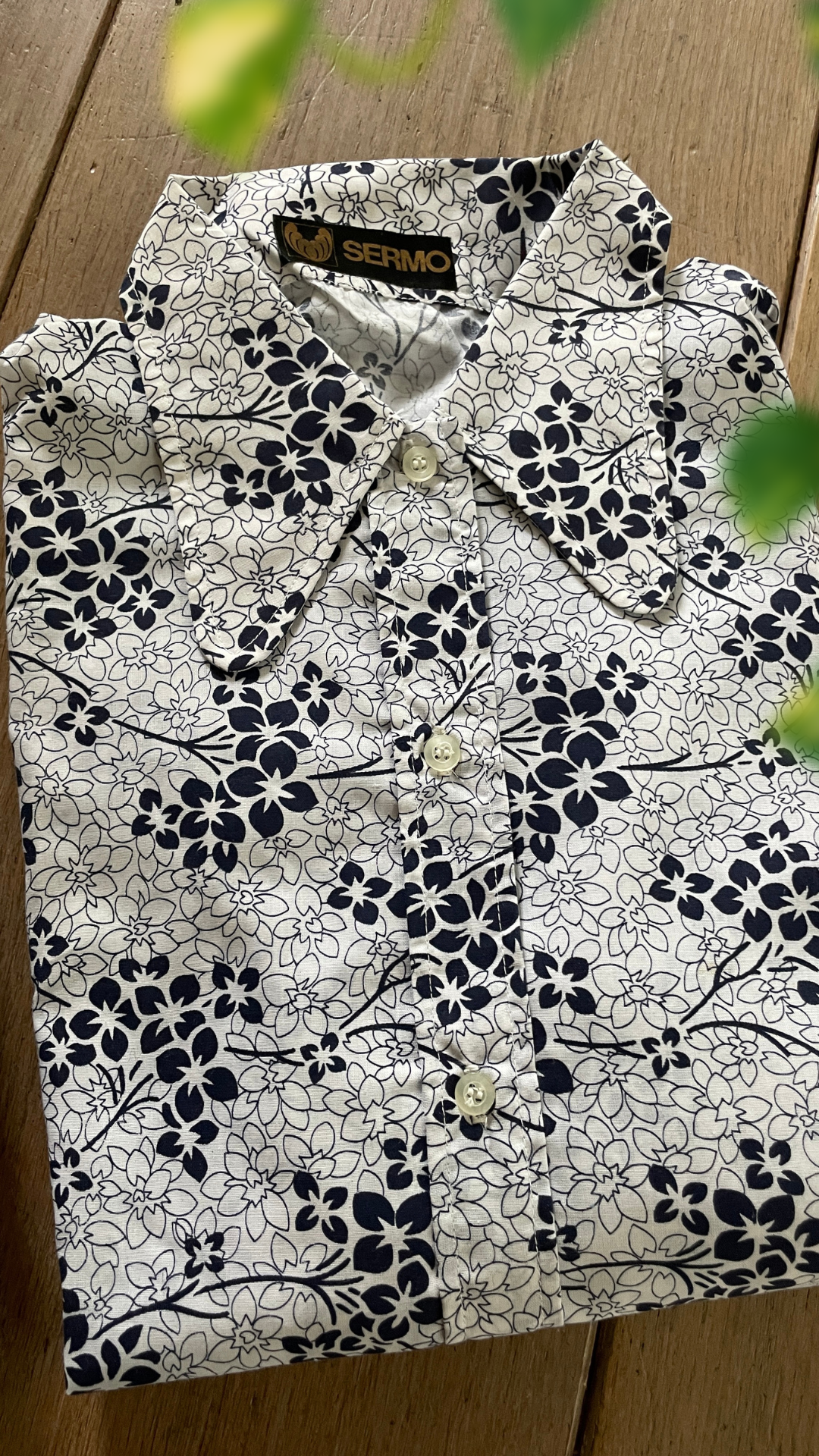 60s Dagger Collar Shirt