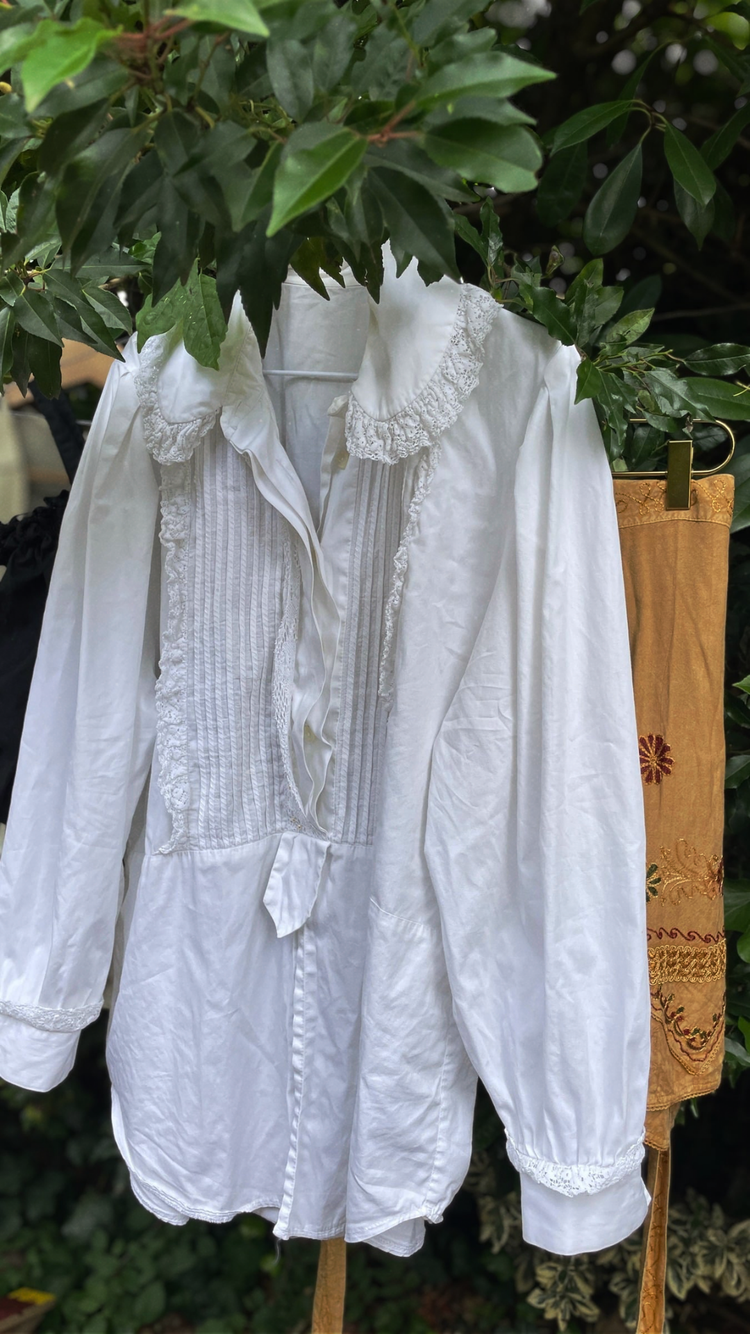 Romance 80s Blouse