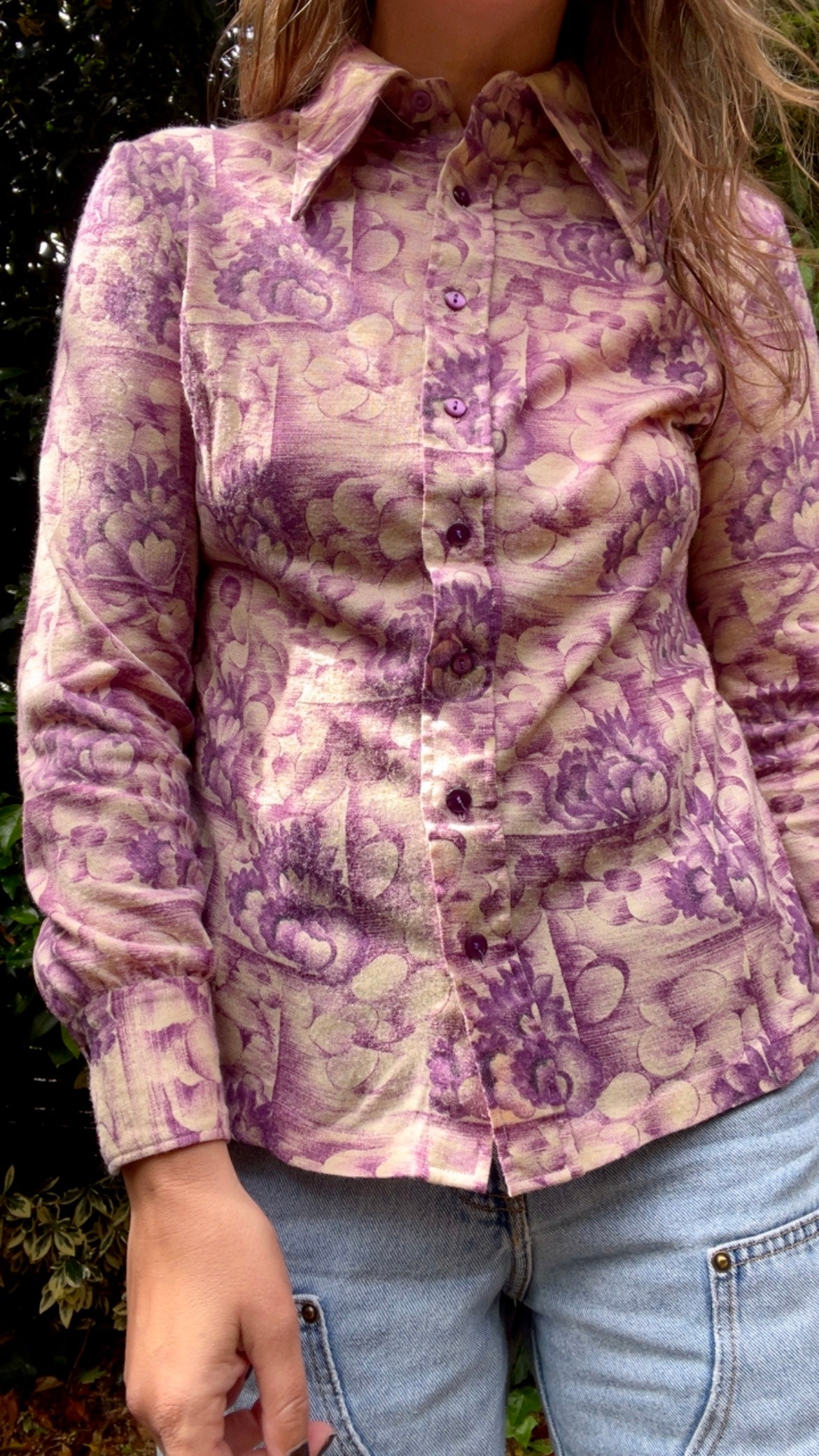 Dagger Collar Shirt