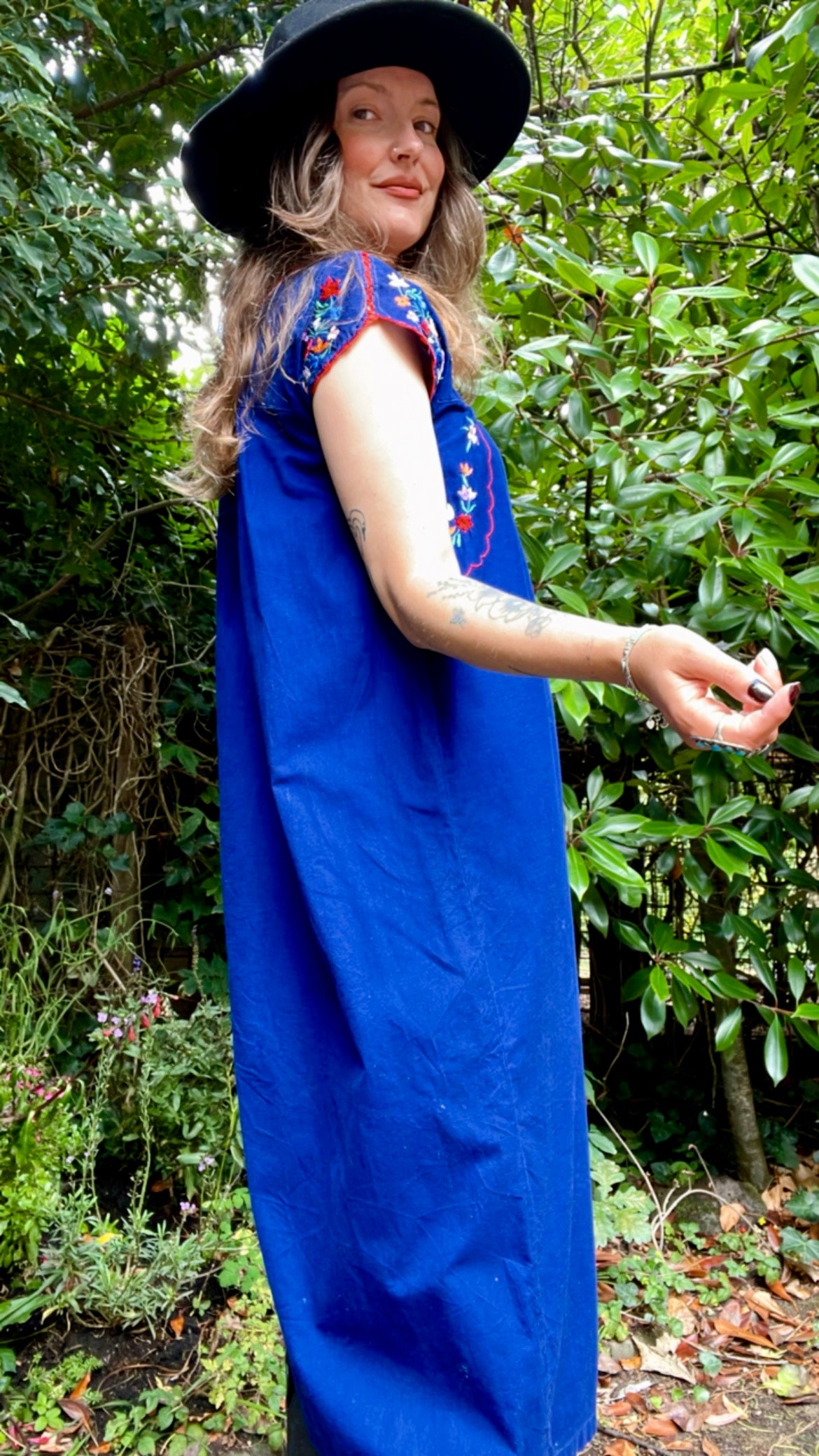 Embroidery Maxi Dress