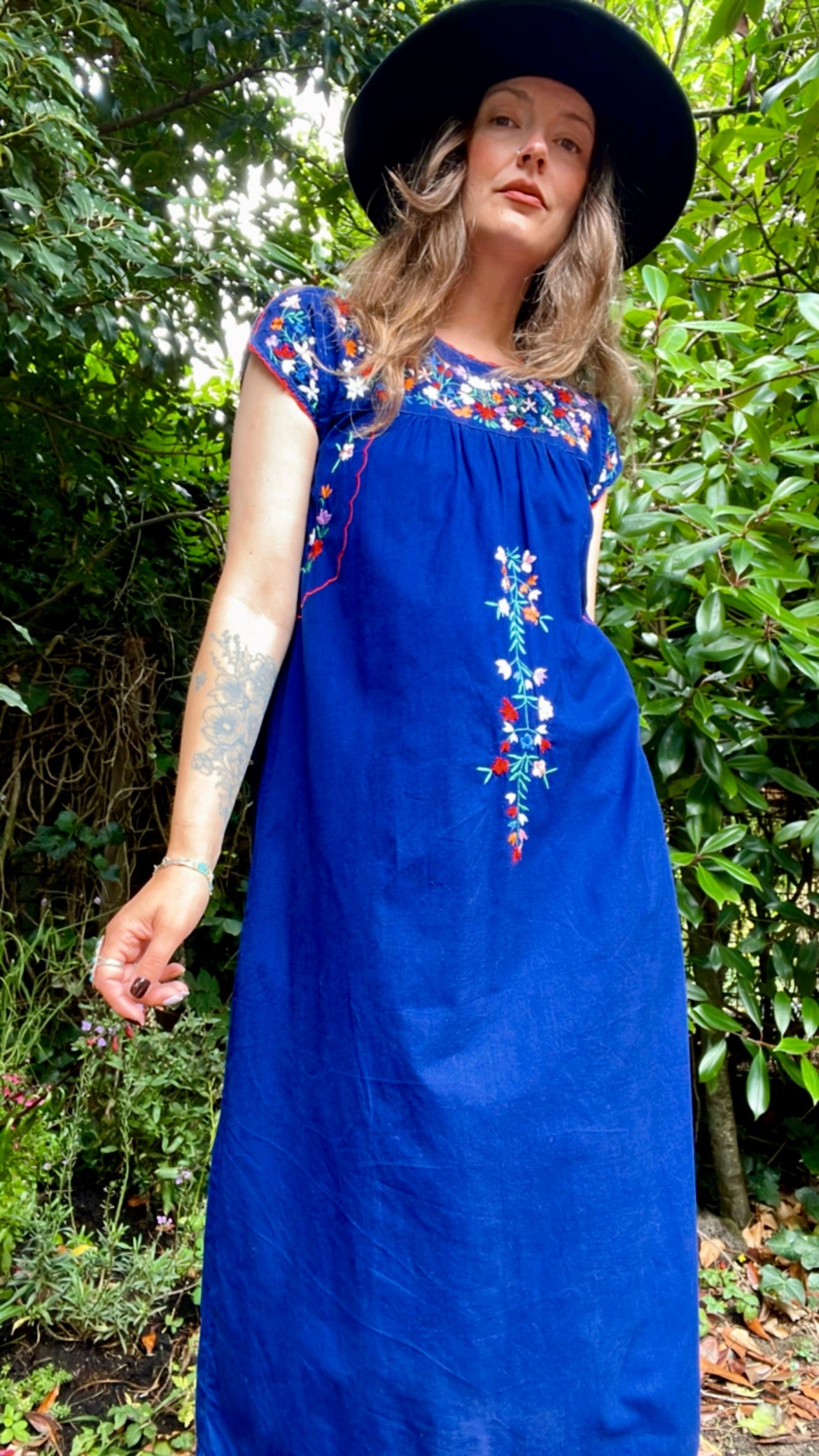 Embroidery Maxi Dress