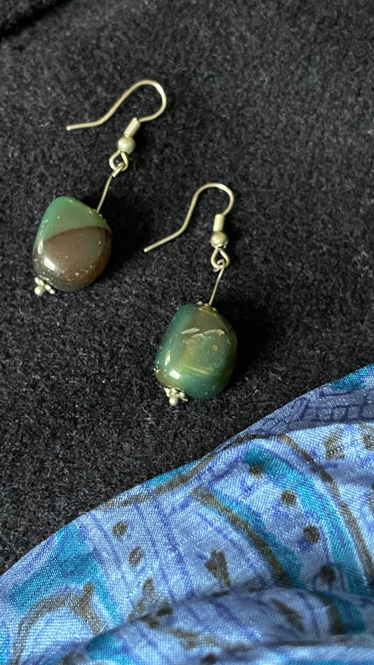 Dangling bead earrings