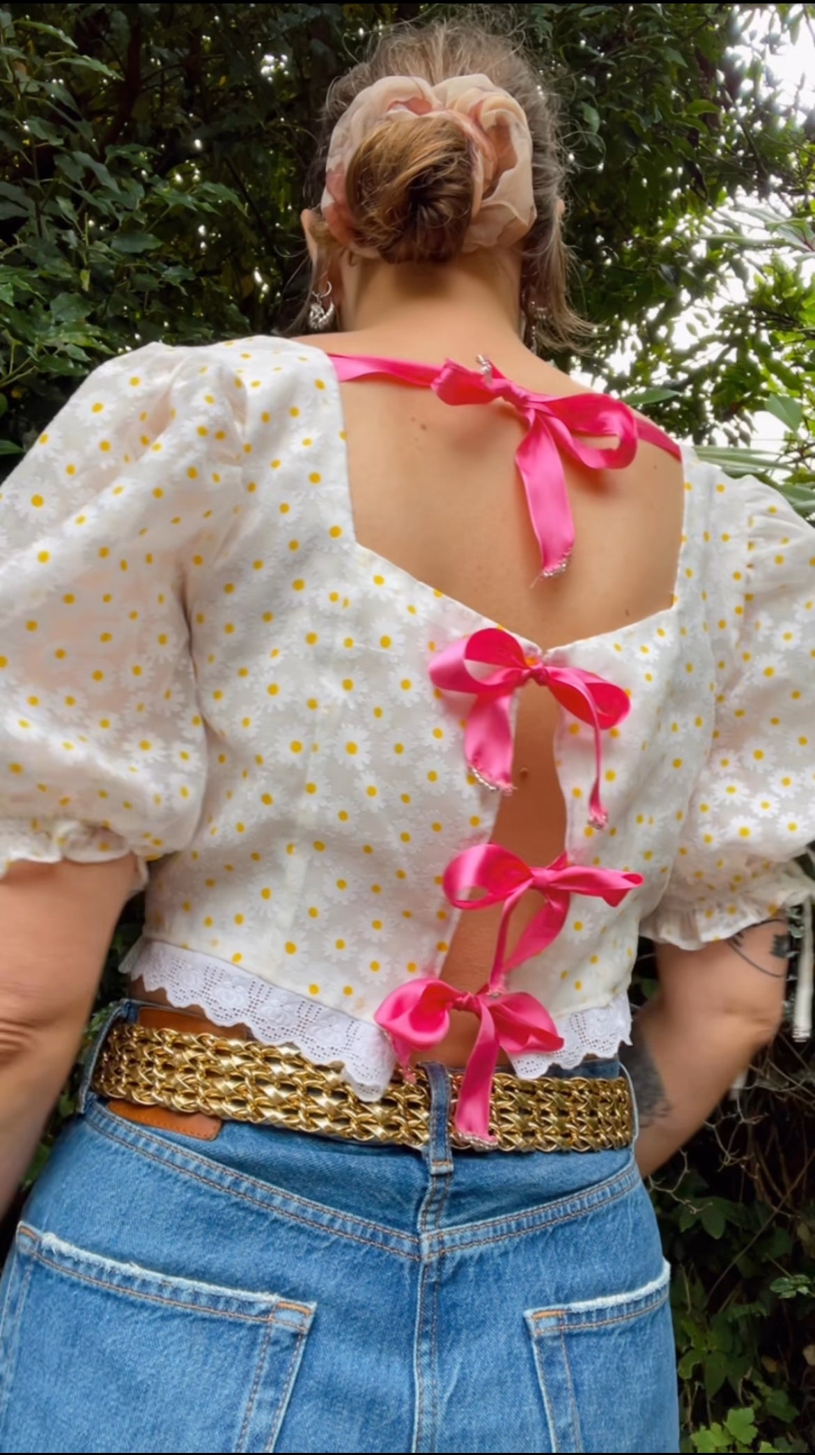 Reworked • Daisy & Bow Top