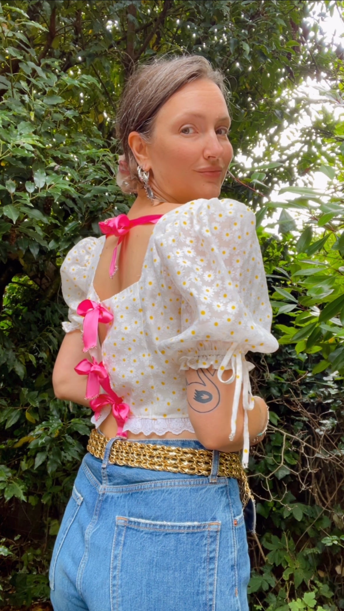 Reworked • Daisy & Bow Top