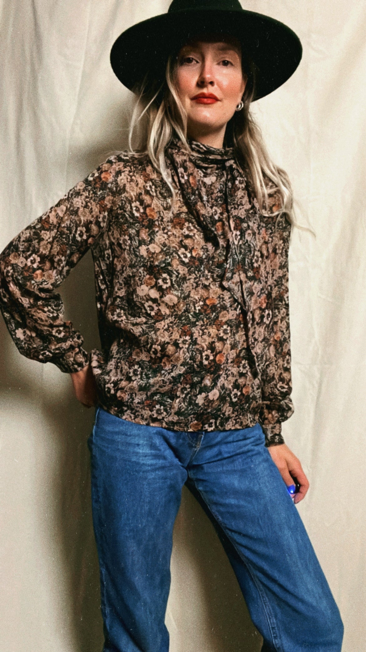Floral shawl top