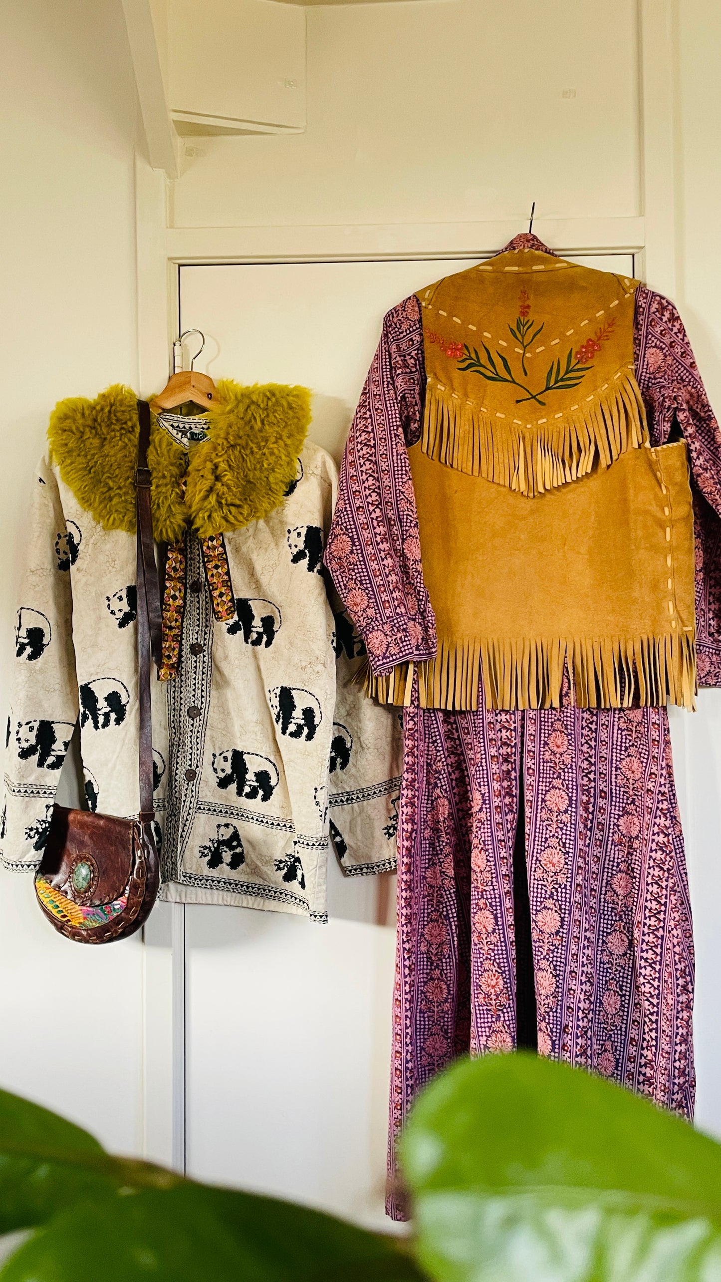 Huipil Leather Purse