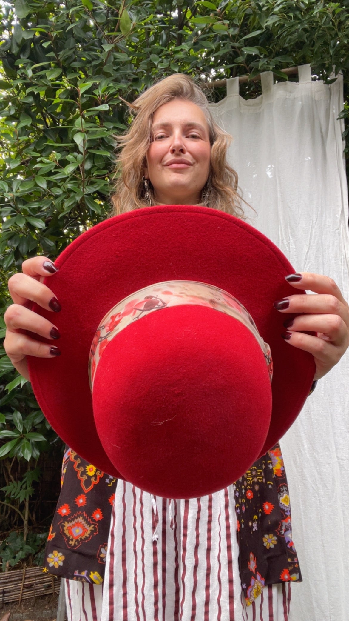 Red Wool Bowl Hat