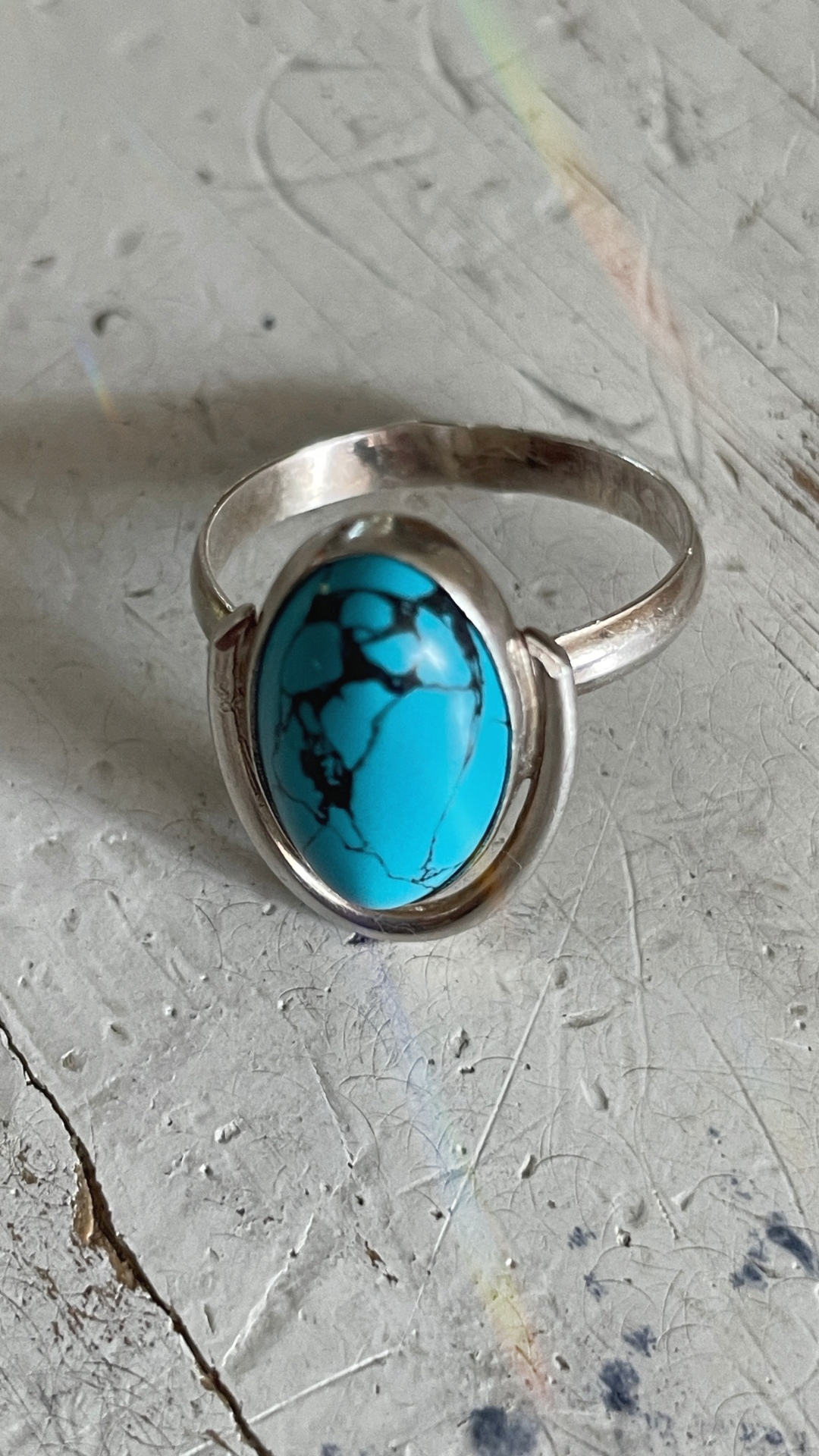 Turquoise Oval Silver Ring