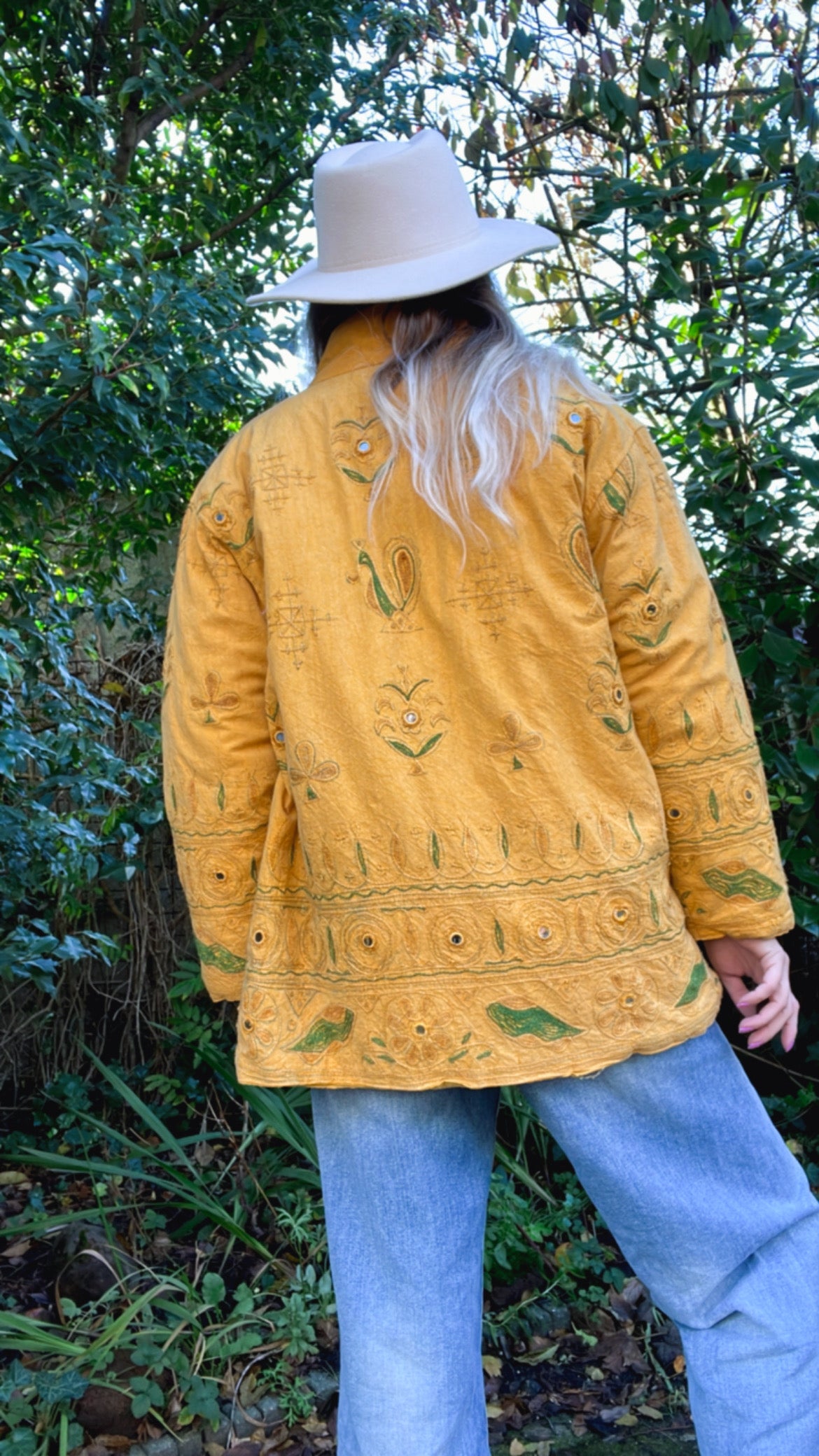 Mirror embroidered jacket