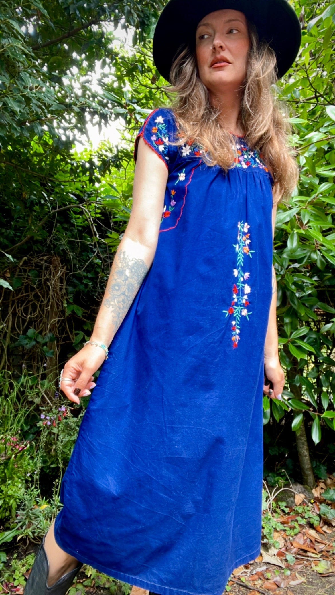 Embroidery Maxi Dress