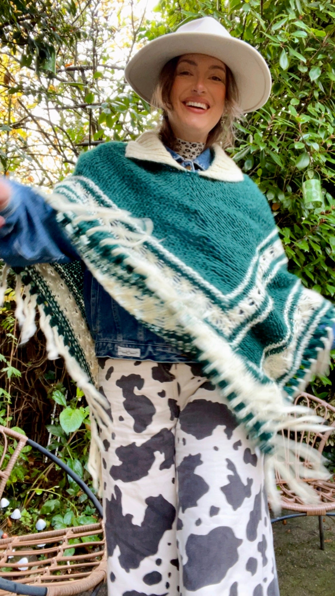  ORIGINALS X J KOO PONCHO美品 70s Poncho – Indigo and Roses