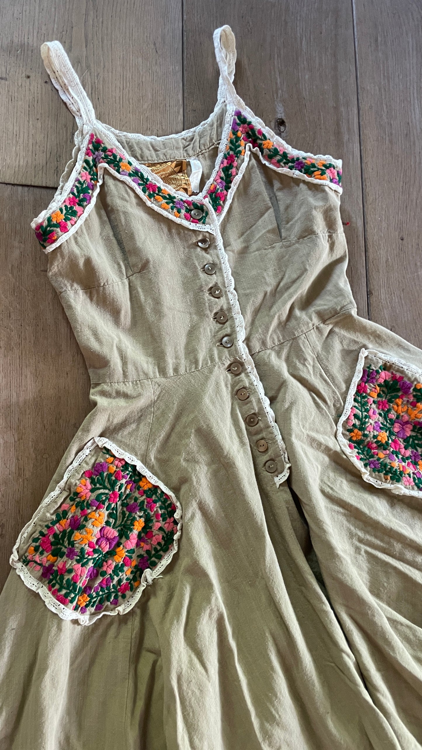 Girasol Embroidery Maxi Dress