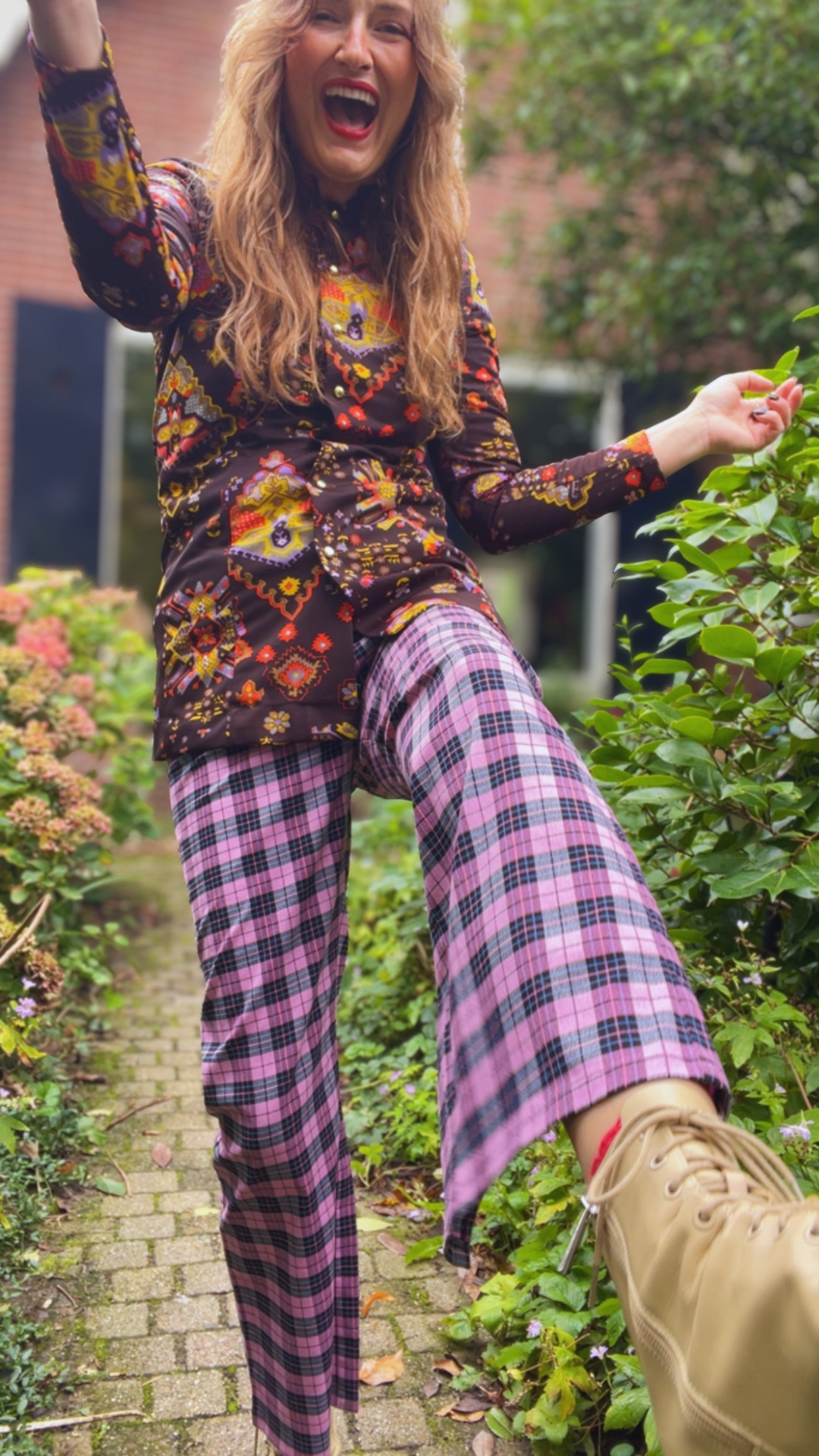 Groovy Checkered Trousers