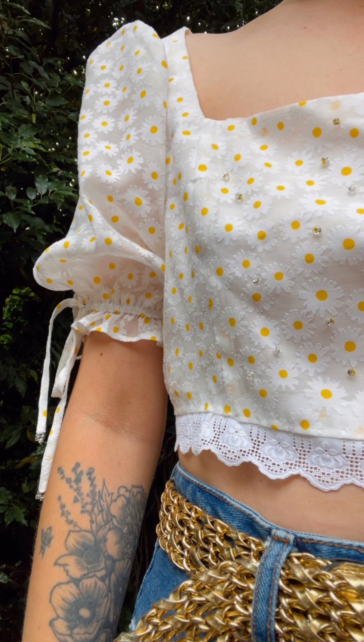Reworked • Daisy & Bow Top