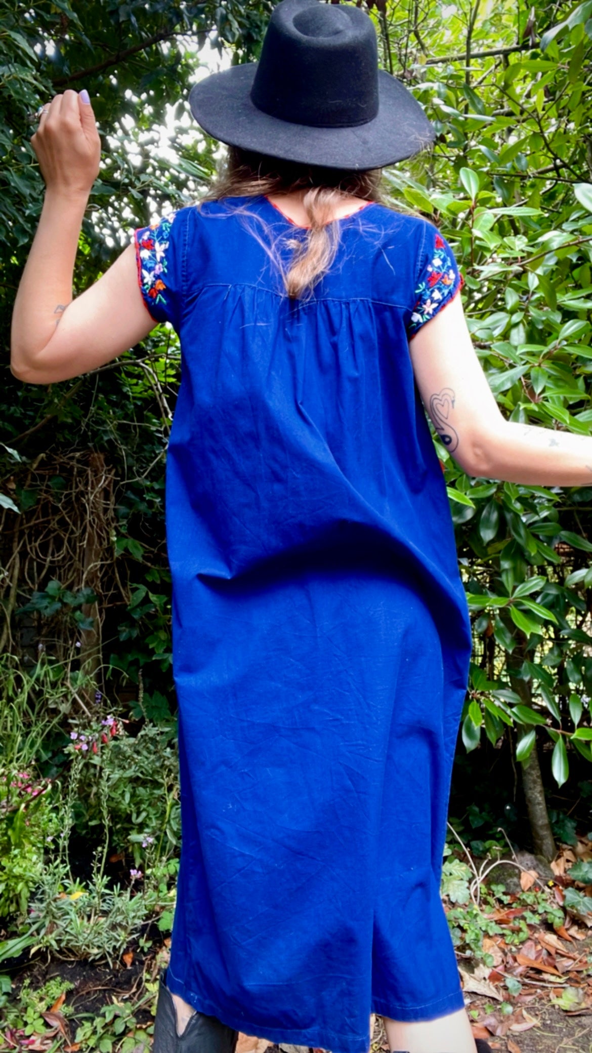 Embroidery Maxi Dress