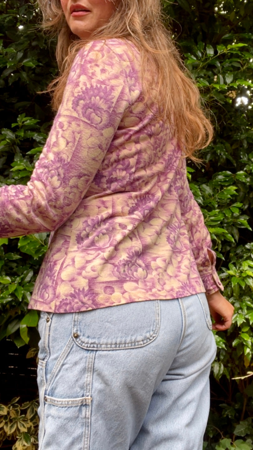 Dagger Collar Shirt