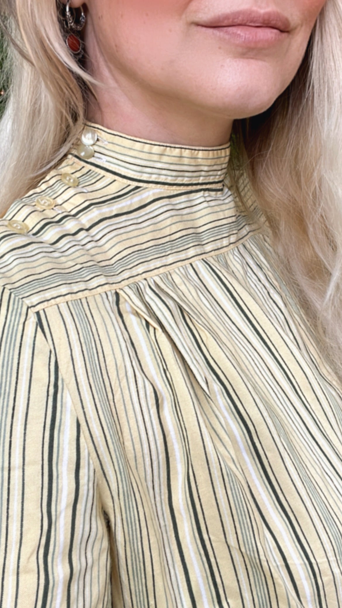 60s striped top