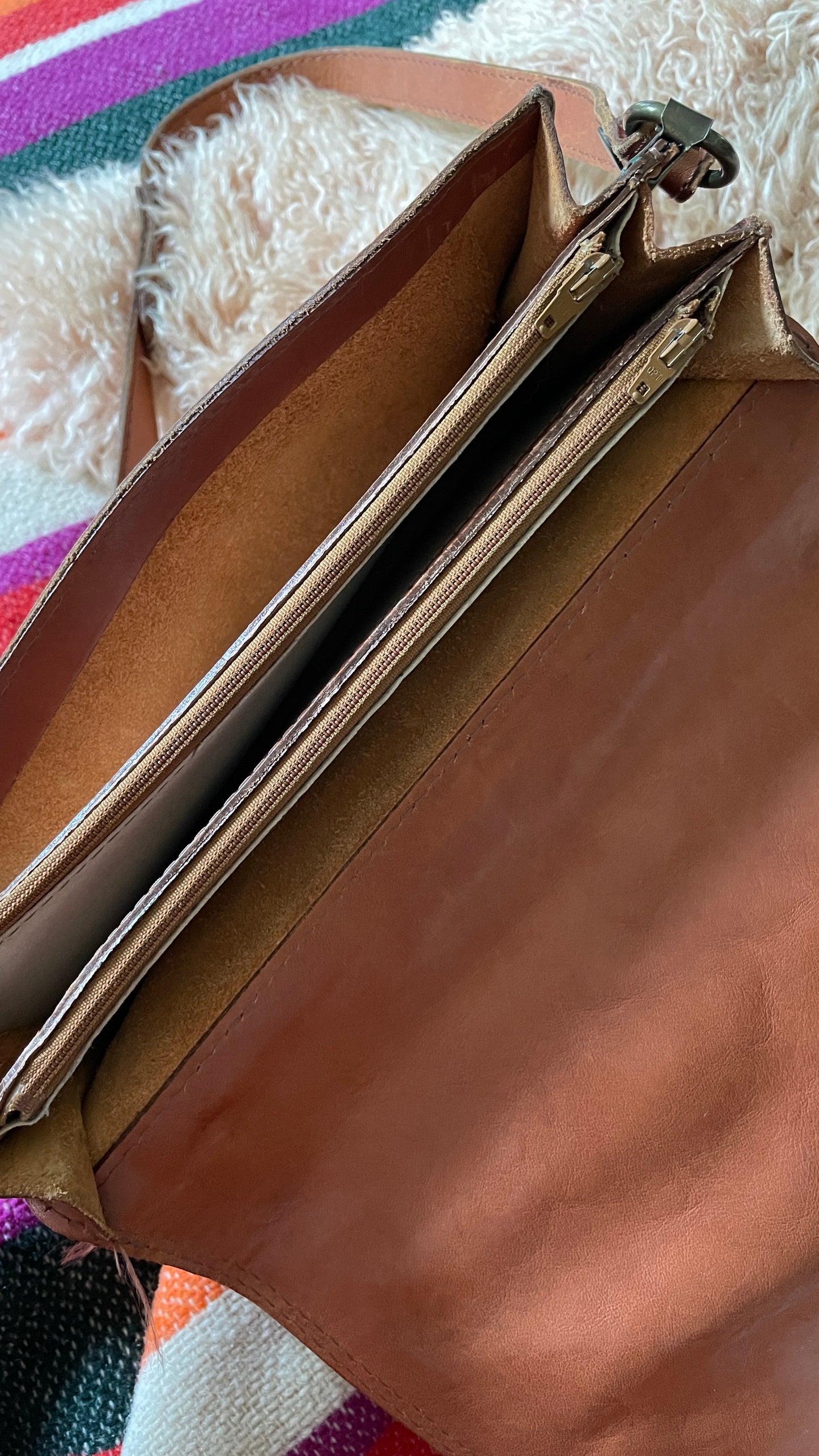 70s leather purse
