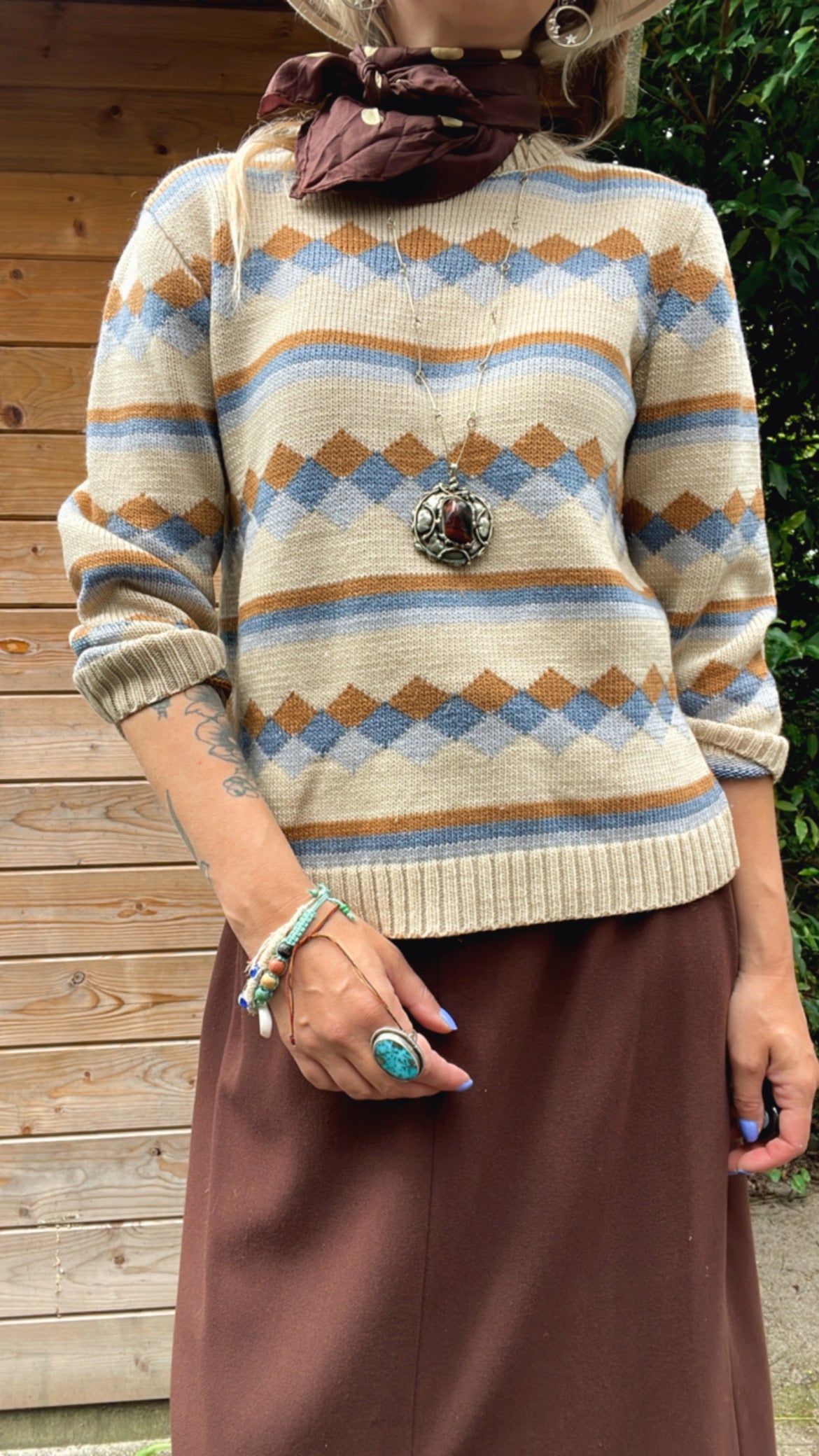 Graphic pattern knit