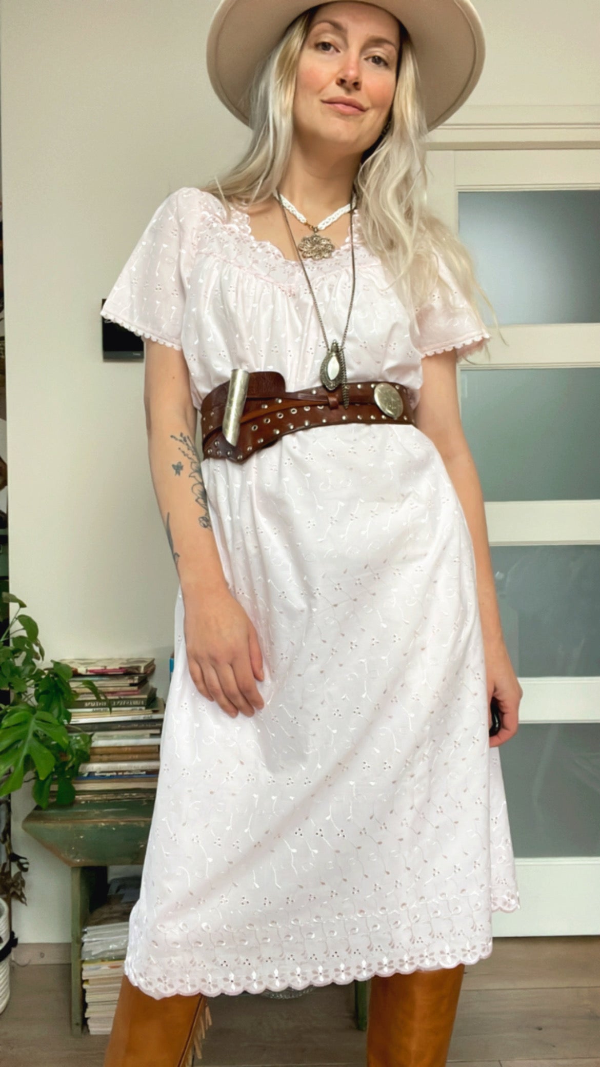 Broderie nightgown