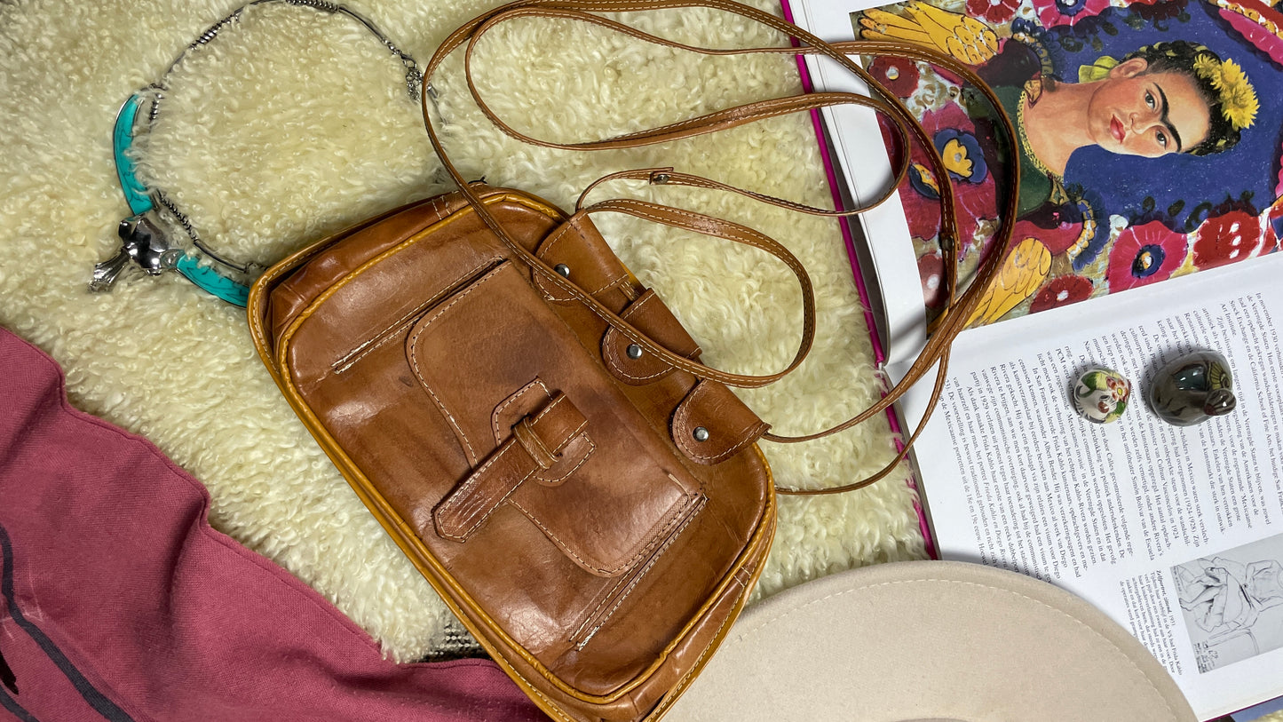 70s leather bag