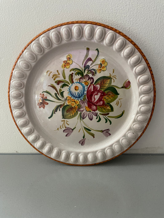 Decorative folklore plate